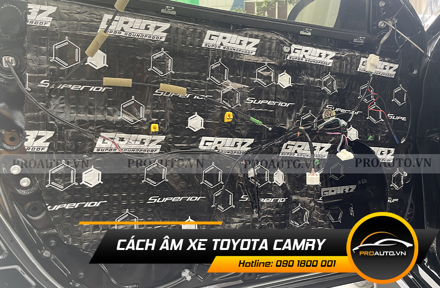 Dán cách âm cửa xe Toyota Camry