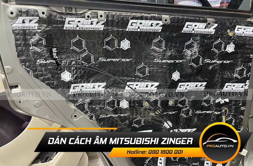 Dán cách âm 4 cánh cửa xe ô tô Mitsubishi