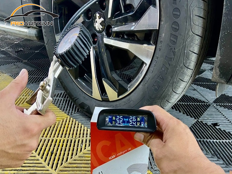 Lắp Cảm Biến Áp Suất Lốp Cho Xe Peugeot 5008