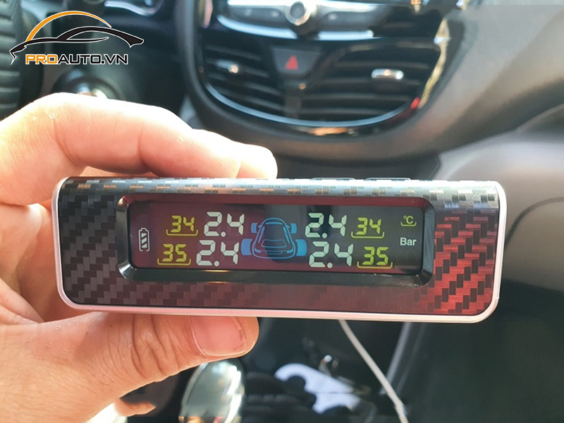 Lắp cảm biến áp suất lốp cho xe Hyundai Accent