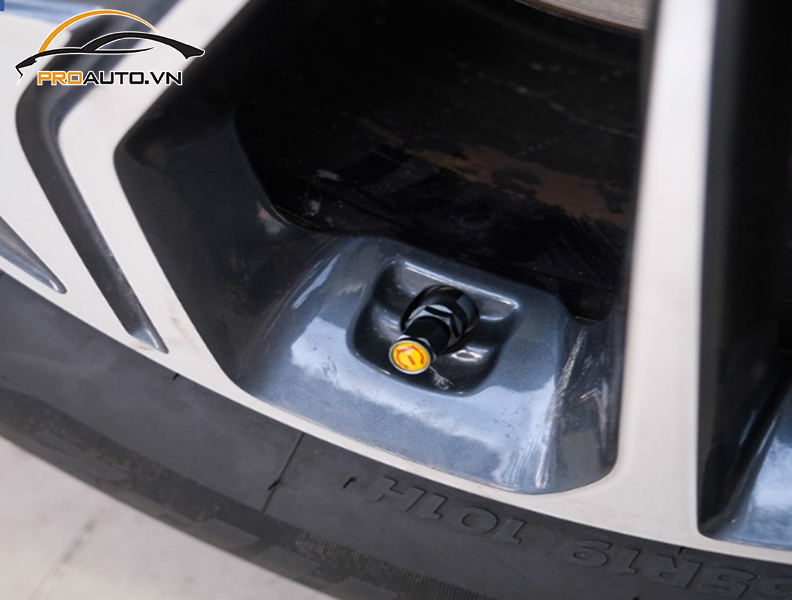 Lắp Cảm Biến Áp Suất Lốp Cho Xe Mitsubishi Attrage