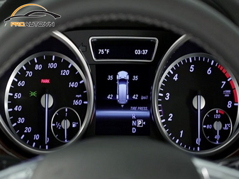 Lắp Cảm Biến Áp Suất Lốp Cho Xe Mercedes Benz C-Class
