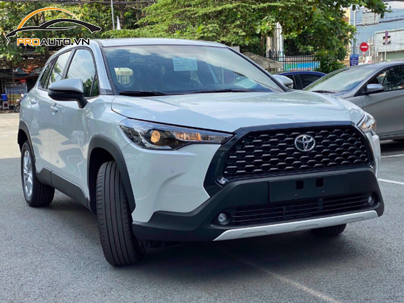 Lắp cảm biến áp suất lốp cho xe Toyota Cross