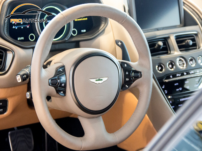 Lắp Cảm Biến Áp Suất Lốp Cho Xe Aston Martin DB11