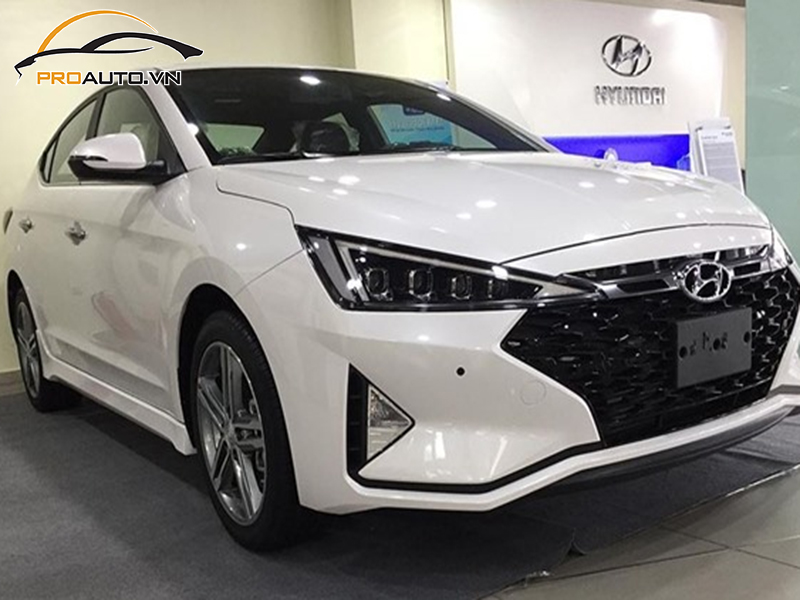 Lắp cảm biến áp suất lốp cho xe Hyundai Elantra