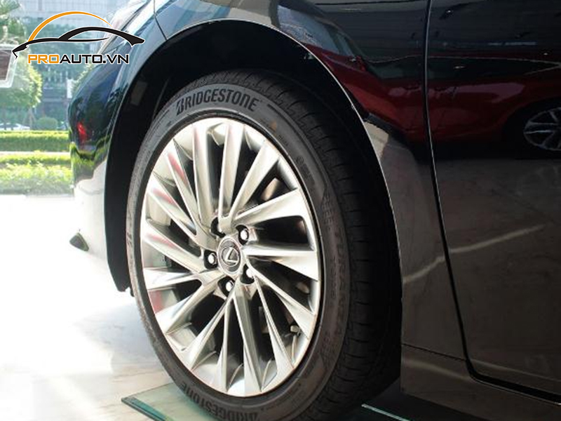 Lắp Cảm Biến Áp Suất Lốp Cho Xe Lexus Es 250