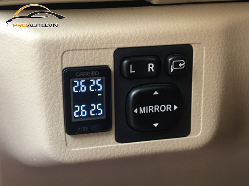 Lắp Cảm Biến Áp Suất Lốp Cho Xe Jaguar F-Type