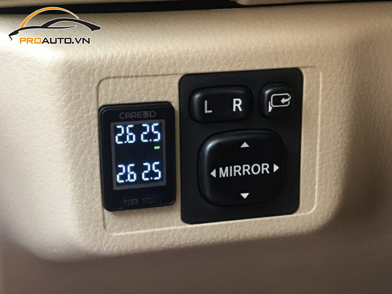 Lắp Cảm Biến Áp Suất Lốp Cho Xe Ford Focus