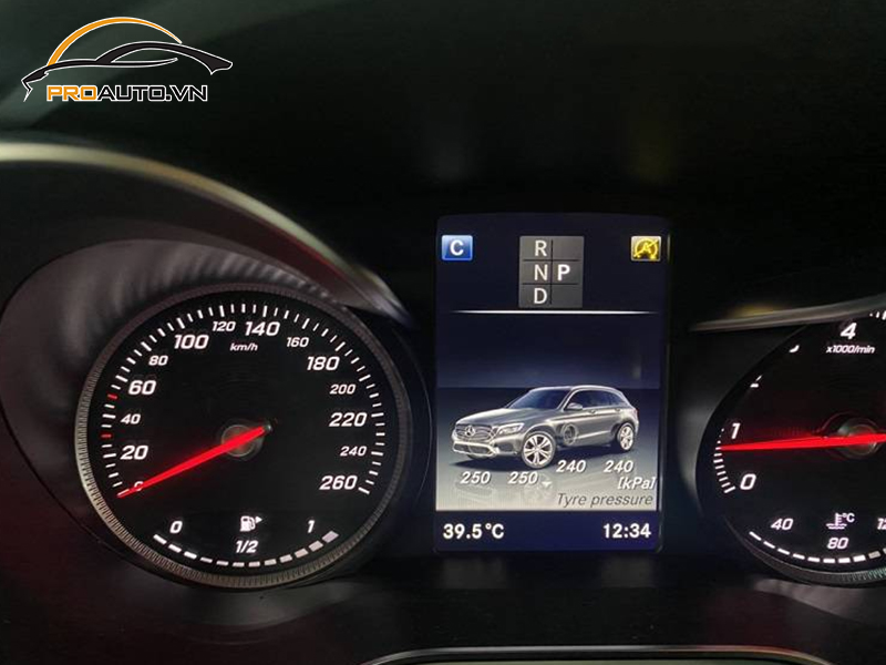 Lắp Cảm Biến Áp Suất Lốp Cho Xe Mercedes Benz GLC 300