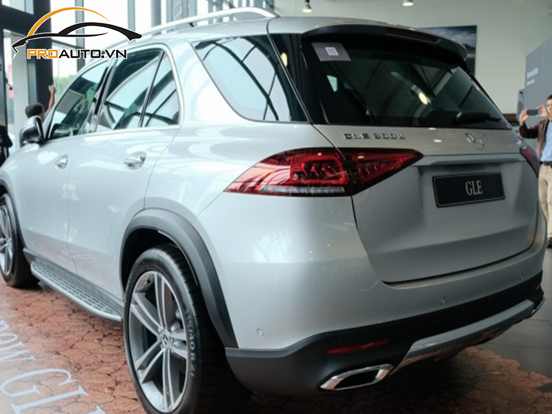 Lắp Cảm Biến Áp Suất Lốp Cho Xe Mercedes Benz GLE