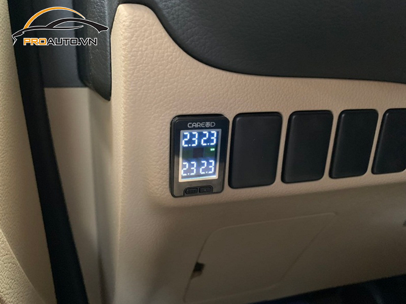 Lắp Cảm Biến Áp Suất Lốp Cho Xe Nissan Kicks