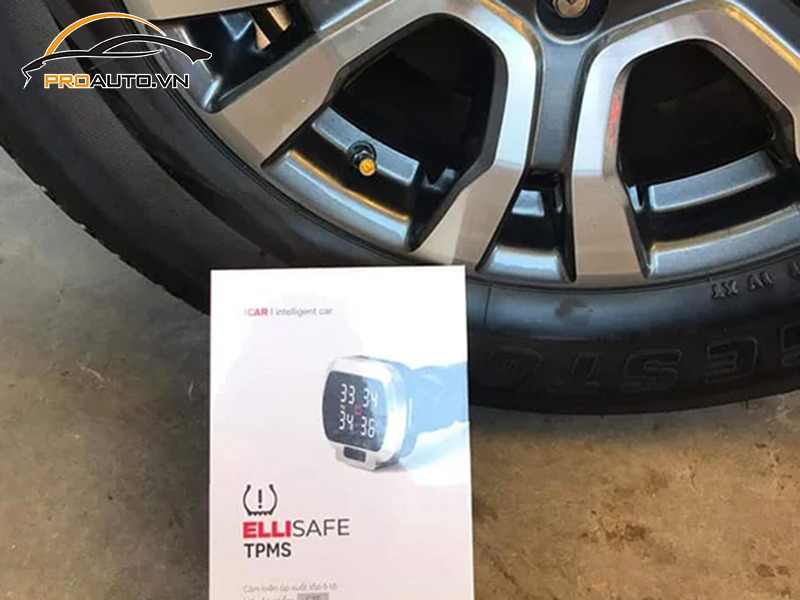 Lắp Cảm Biến Áp Suất Lốp Cho Xe Nissan Livina