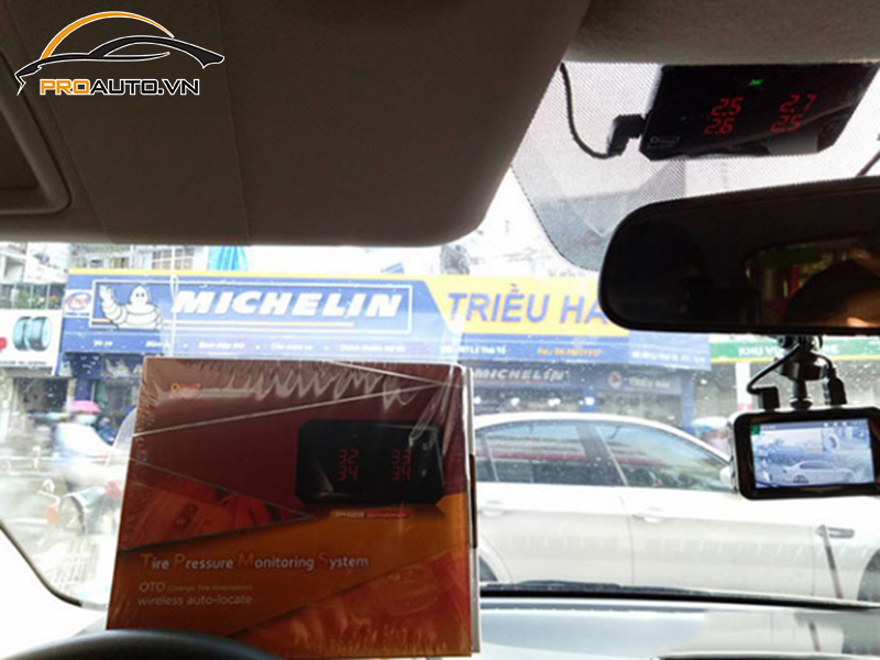 Lắp Cảm Biến Áp Suất Lốp Cho Xe Mazda 2