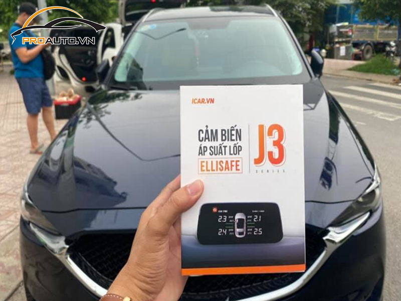 Lắp cảm biến áp suất lốp cho xe Kia Morning