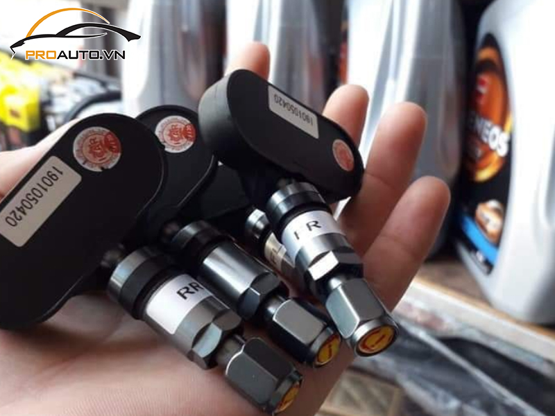 Lắp Cảm Biến Áp Suất Lốp Cho Xe Mitsubishi Outlander Sport