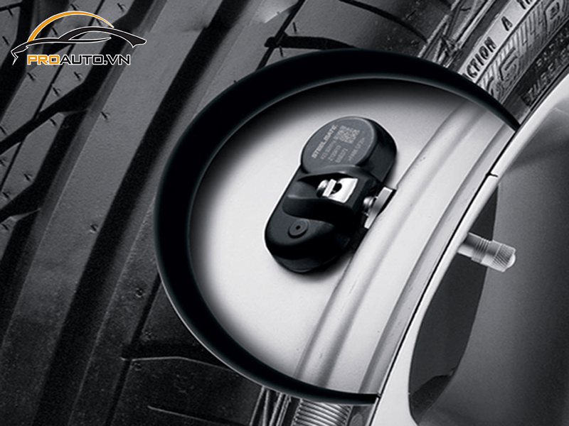 Lắp Cảm Biến Áp Suất Lốp Cho Xe Mitsubishi Pajero Sport