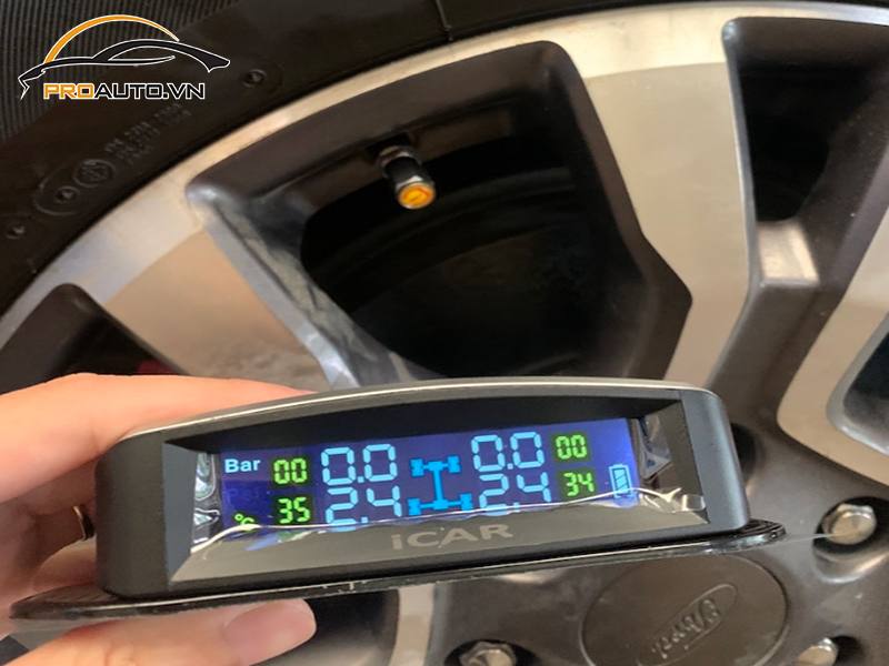 Lắp Cảm Biến Áp Suất Lốp Cho Xe Ford Ranger