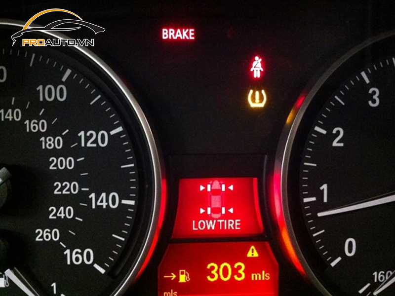 Lắp Cảm Biến Áp Suất Lốp Cho Xe BMW Series 2