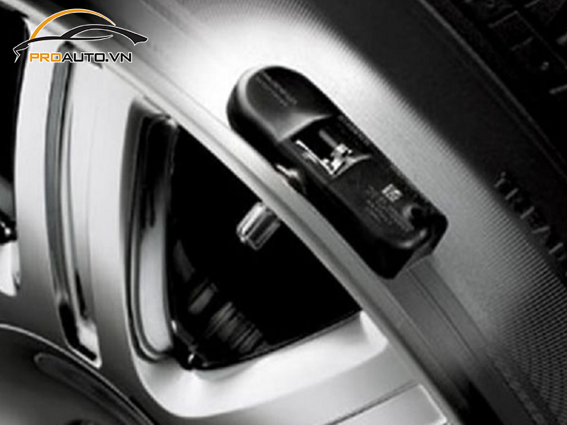 Lắp Cảm Biến Áp Suất Lốp Cho Xe BMW Series 6