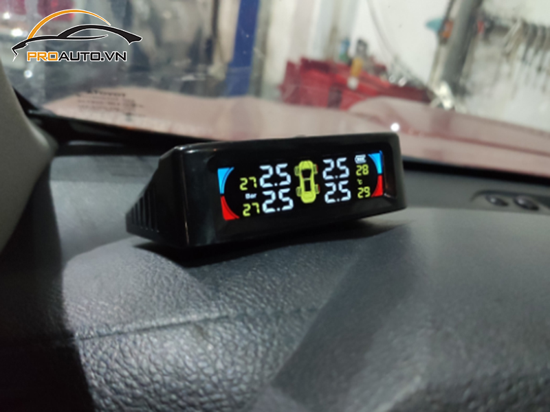 Lắp Cảm Biến Áp Suất Lốp Cho Xe BMW Series 6