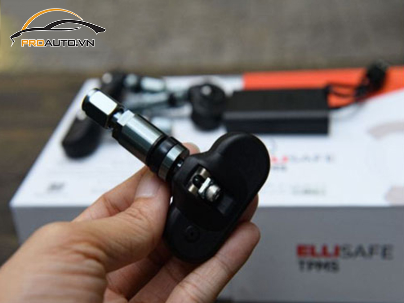 Lắp Cảm Biến Áp Suất Lốp Cho Xe BMW Series 7