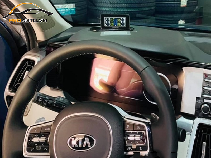 Lắp Cảm Biến Áp Suất Lốp Cho Xe Kia Sorento