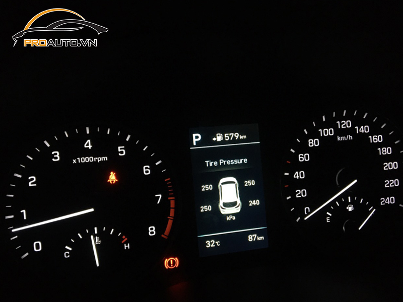 Lắp Cảm Biến Áp Suất Lốp Cho Xe Kia Sorento