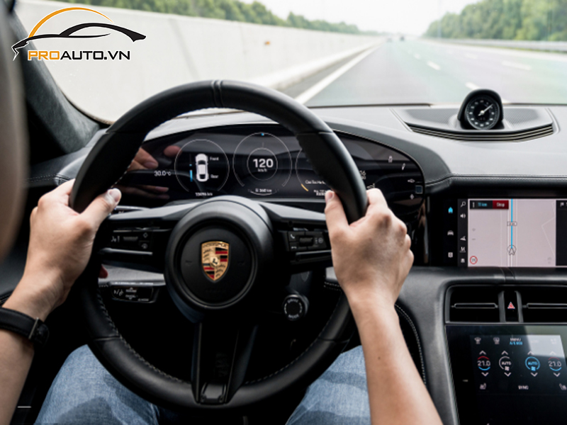 Lắp Cảm Biến Áp Suất Lốp Cho Xe Porsche Taycan