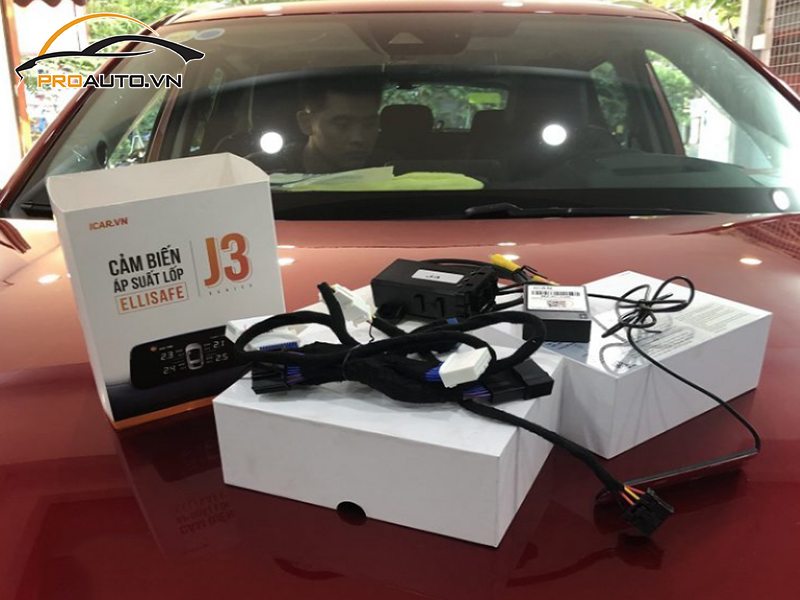 Lắp Cảm Biến Áp Suất Lốp Cho Xe Nissan Terra