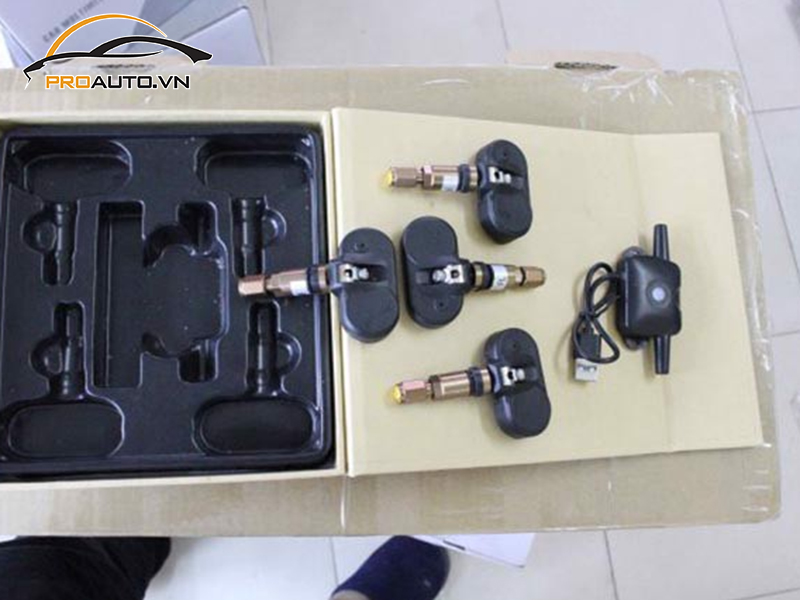 Lắp Cảm Biến Áp Suất Lốp Cho Xe Ford Transit