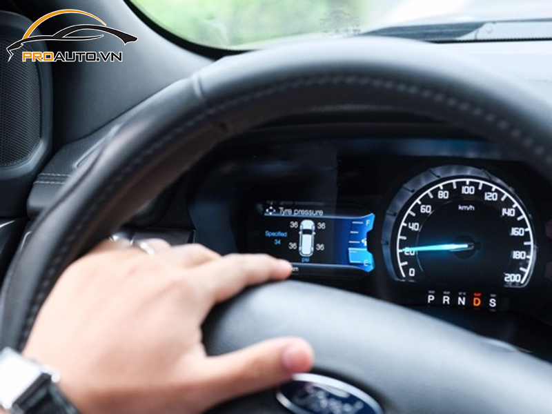 Lắp Cảm Biến Áp Suất Lốp Cho Xe Ford Transit