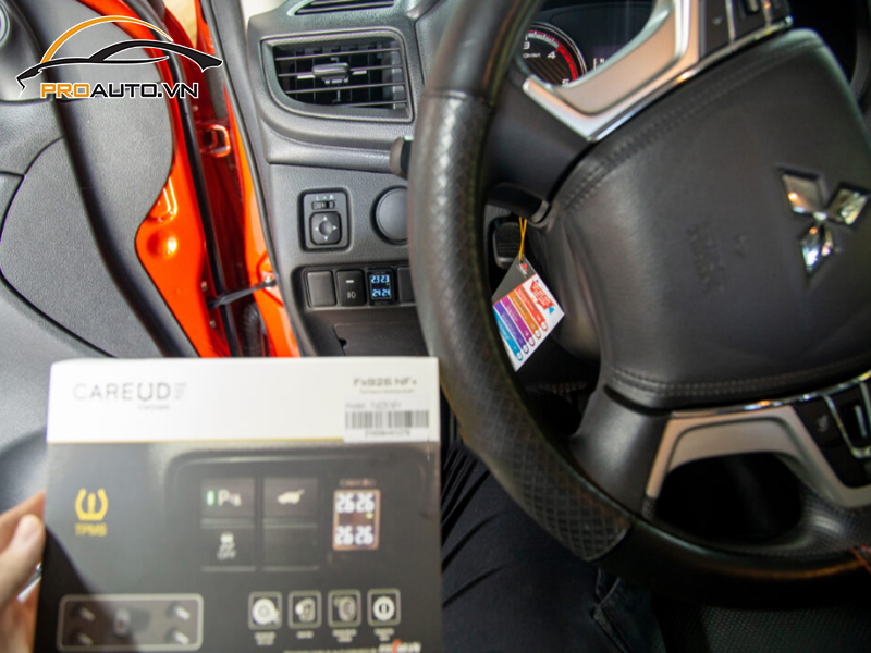 Lắp Cảm Biến Áp Suất Lốp Cho Xe Mitsubishi Triton