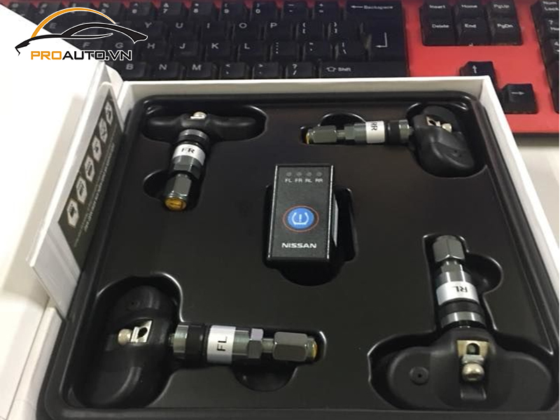 Lắp Cảm Biến Áp Suất Lốp Cho Xe Nissan X-Trail