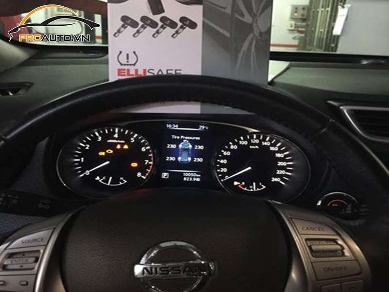 Lắp Cảm Biến Áp Suất Lốp Cho Xe Nissan X-Trail