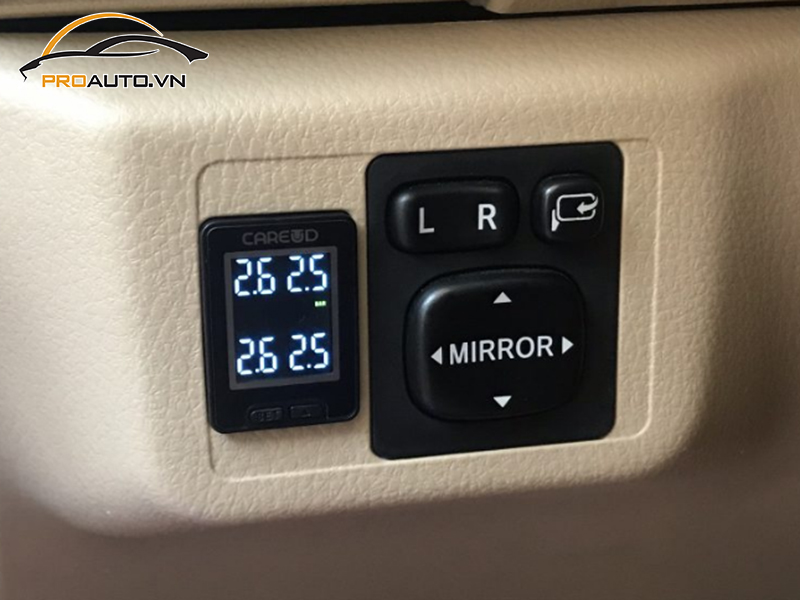 Lắp Cảm Biến Áp Suất Lốp Cho Xe Jaguar XF