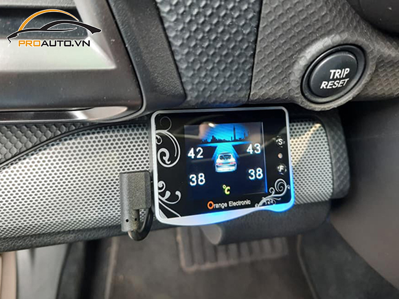 Lắp Cảm Biến Áp Suất Lốp Cho Xe Subaru XV