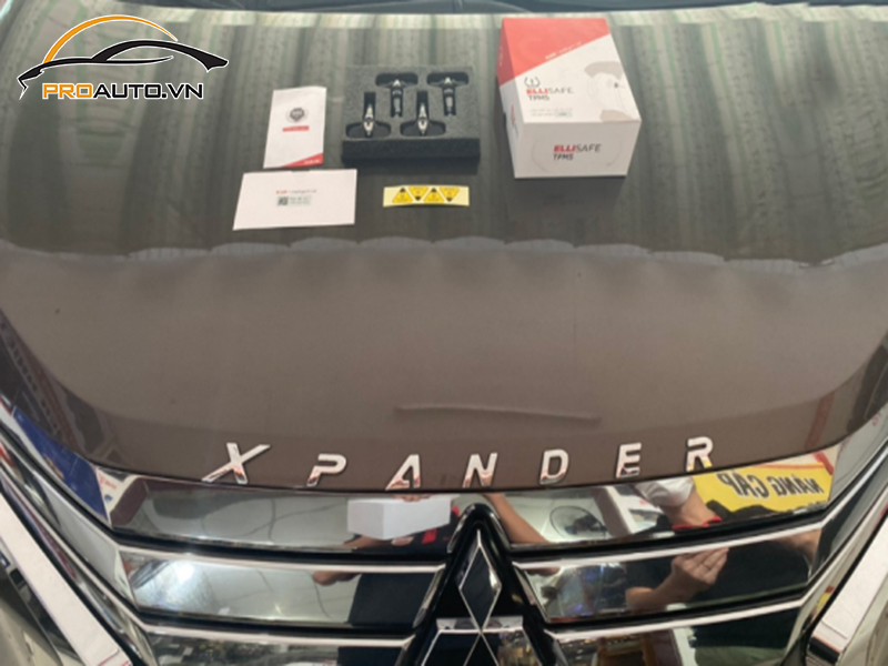 Lắp Cảm Biến Áp Suất Lốp Cho Xe Mitsubishi Xpander