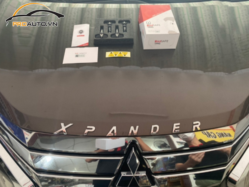 Lắp Cảm Biến Áp Suất Lốp Cho Xe Mitsubishi Xpander Cross