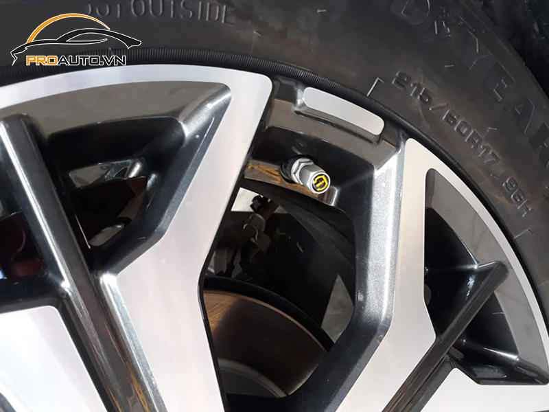 Lắp Cảm Biến Áp Suất Lốp Cho Xe Mitsubishi Zinger