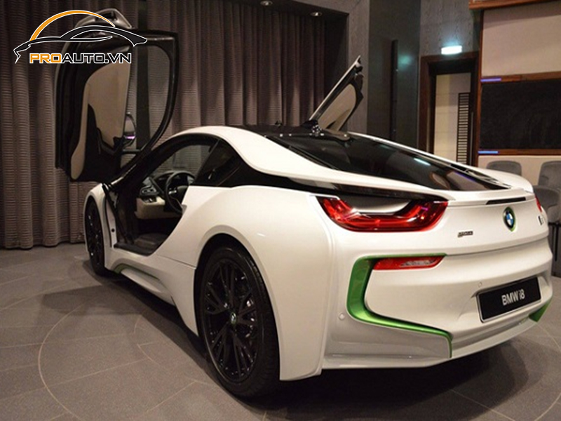 Lắp Cảm Biến Áp Suất Lốp Cho Xe BMW i8