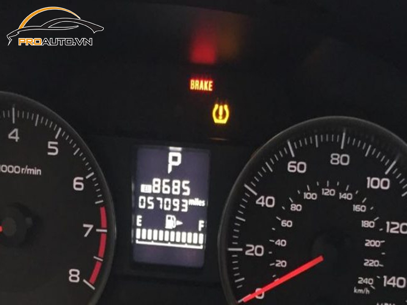 Lắp Cảm Biến Áp Suất Lốp Cho Xe Subaru Legacy