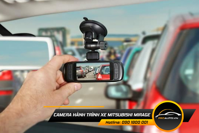 camera hanh trinh xe mitsubishi Mirage