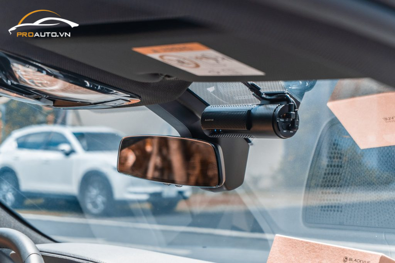 Camera xe Kia Carnival