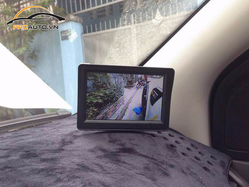 Camera Cập Lề Xe Ford Transit