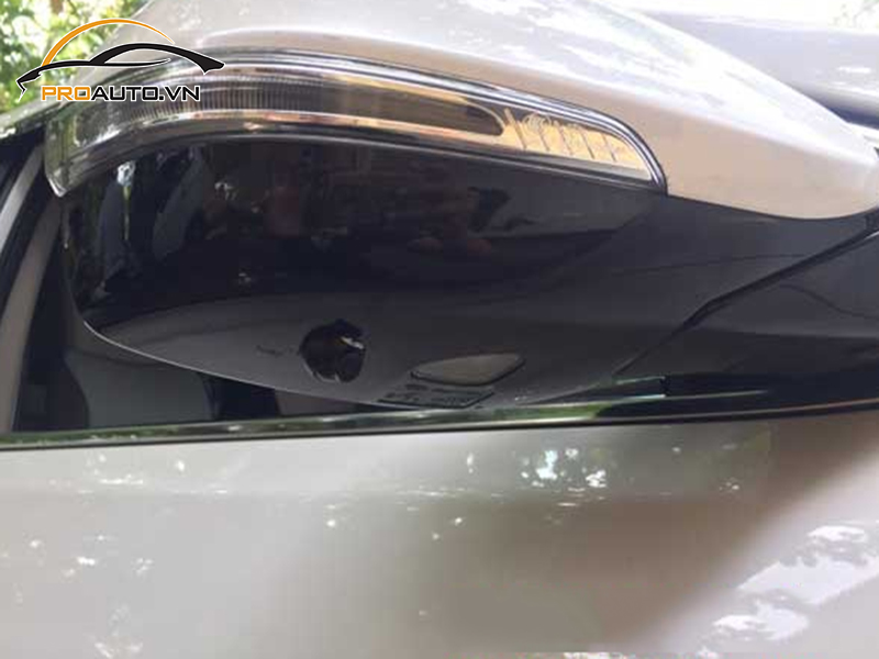 Camera Cập Lề Xe Isuzu DMAX