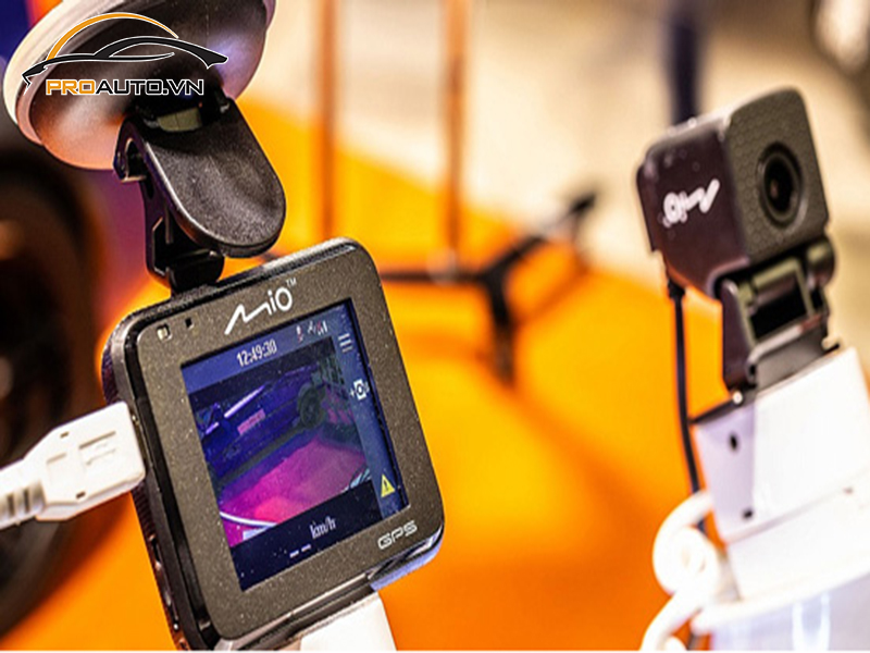 Camera hành trình ô tô xe Subaru Legacy