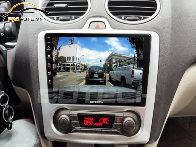 Camera hành trình ô tô xe Ford Tourneo