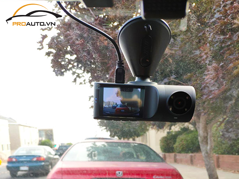 Camera hành trình ô tô xe Mitsubishi Triton