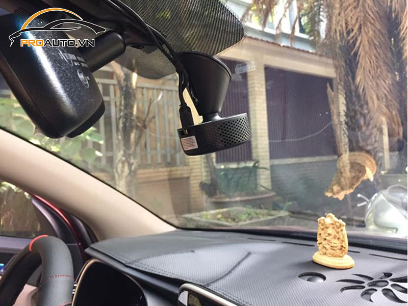 Camera hành trình ô tô xe Huyndai Accent