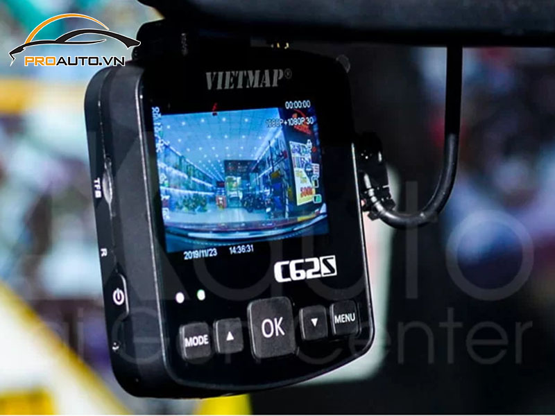 Camera hành trình ô tô xe Toyota Hiace 